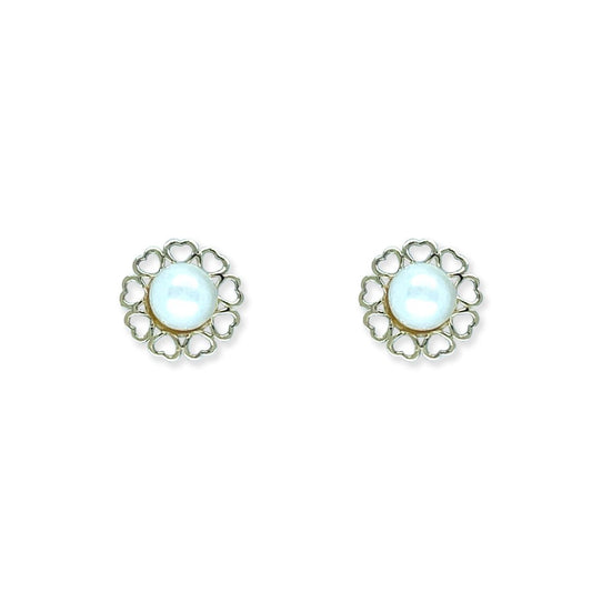 Flower shape Gold and Pearl Earrings