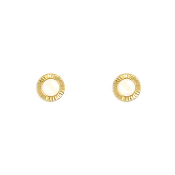 Round Shape pearl and Gold Earrings